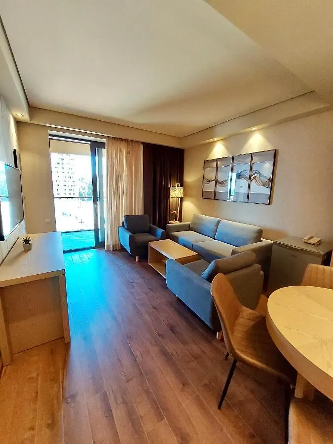 Luxury Dreamland Oasis Apartment 14 Batumi