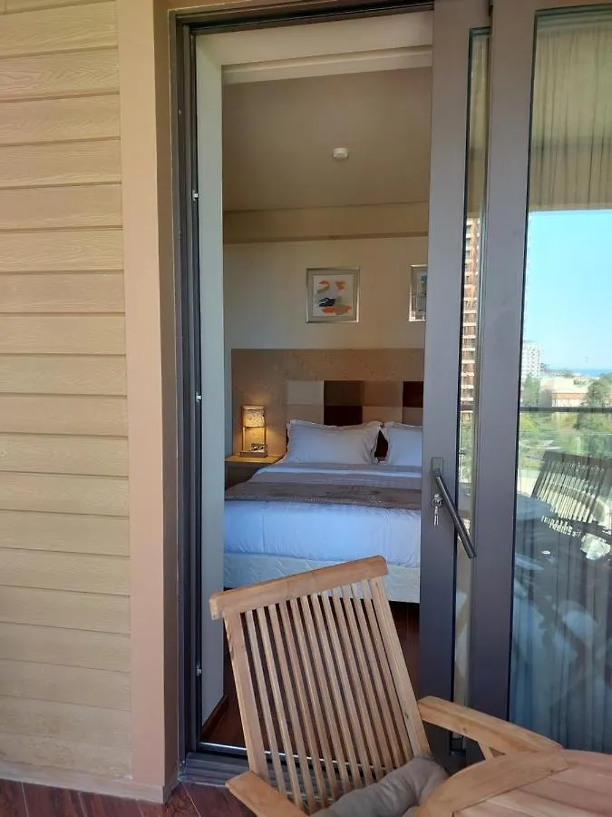 Luxury Dreamland Oasis Apartment 14 Batumi 0*,  Georgia